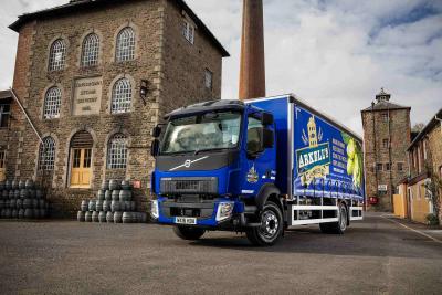 Arkells-Brewhouse-External-and-Dray-Lorry